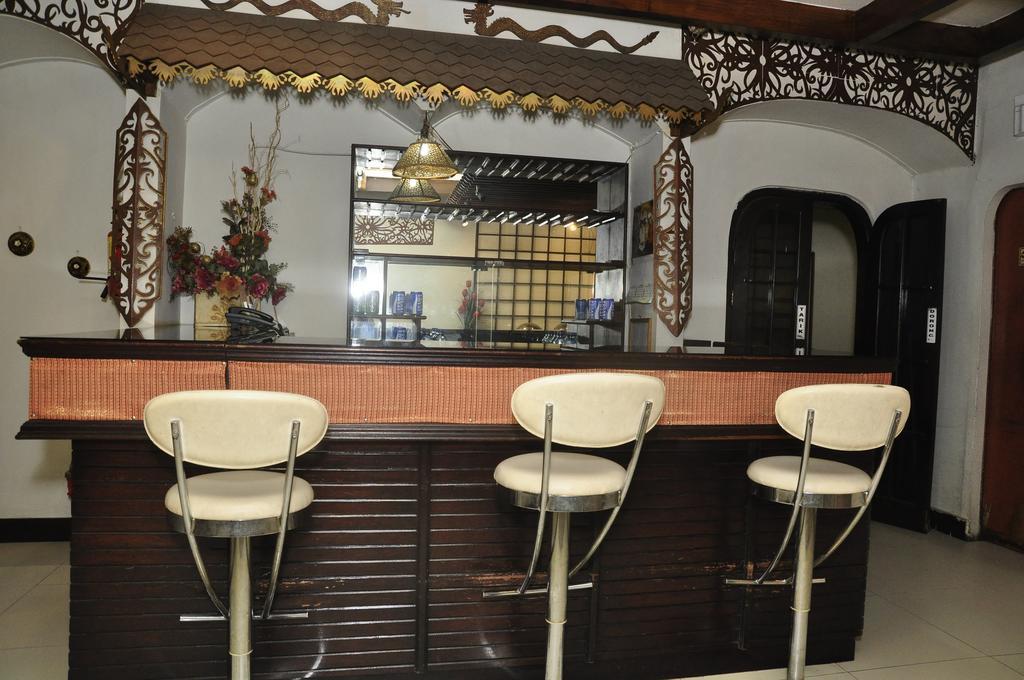 Hotel Andhika Syariah Samarinda Bagian luar foto