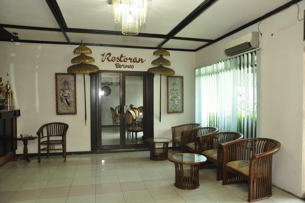 Hotel Andhika Syariah Samarinda Bagian luar foto