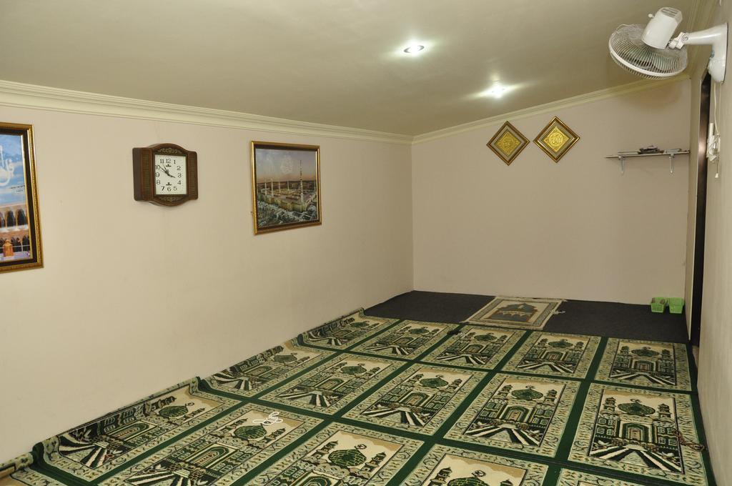 Hotel Andhika Syariah Samarinda Bagian luar foto